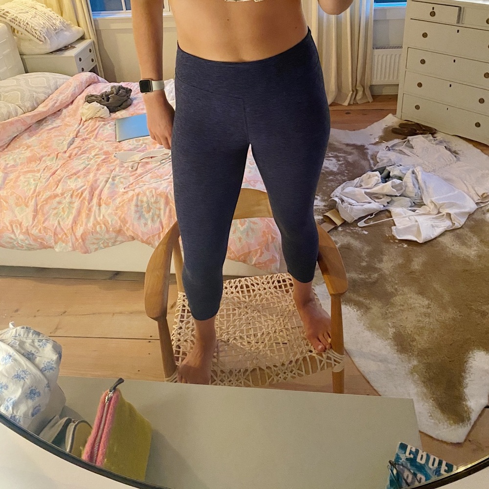 Beyond Yoga cropped leggings